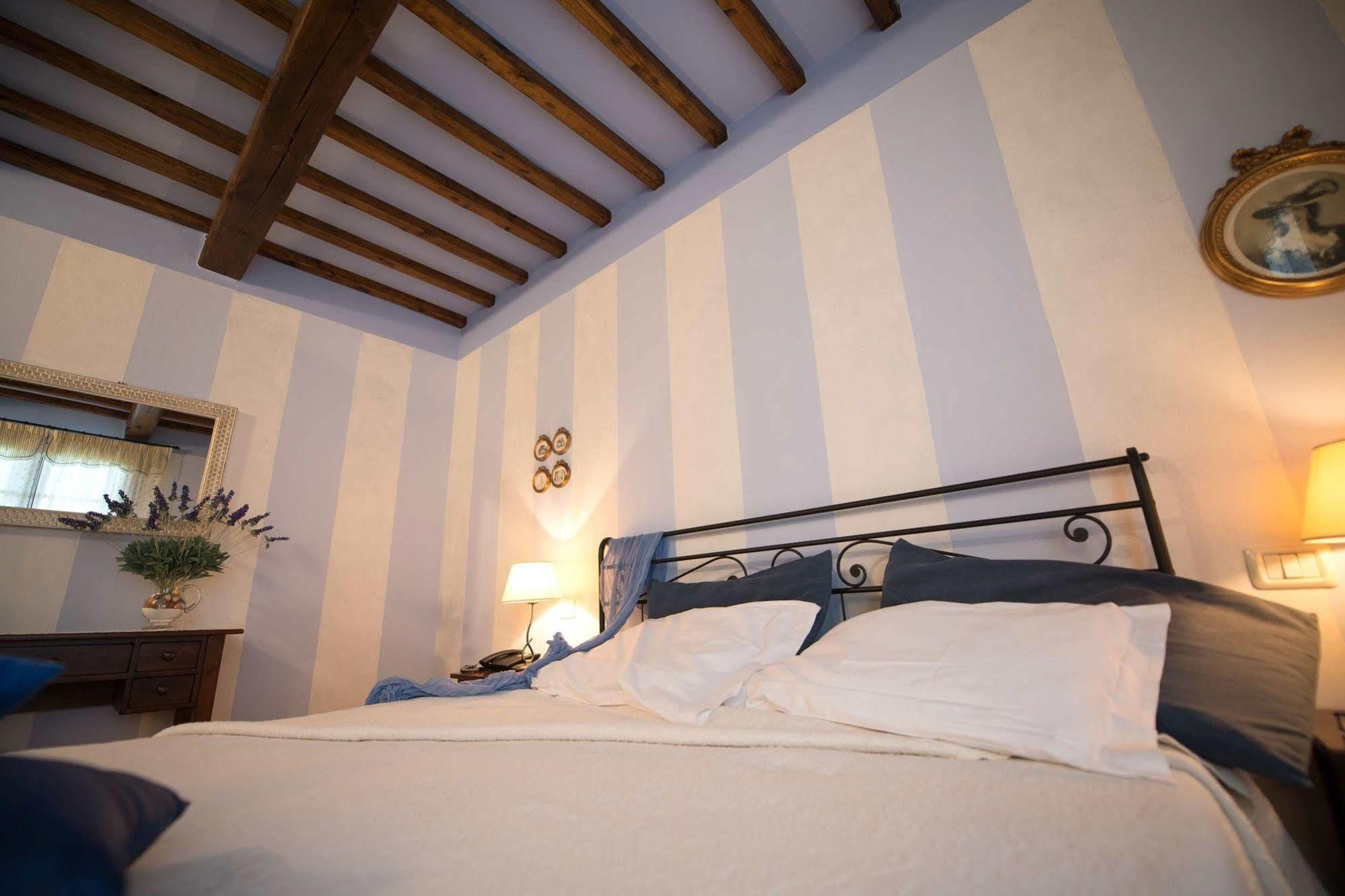 Ferienwohnung Casa Lari San Gimignano Exterior foto